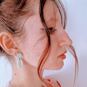 Meet your Posher, Clover